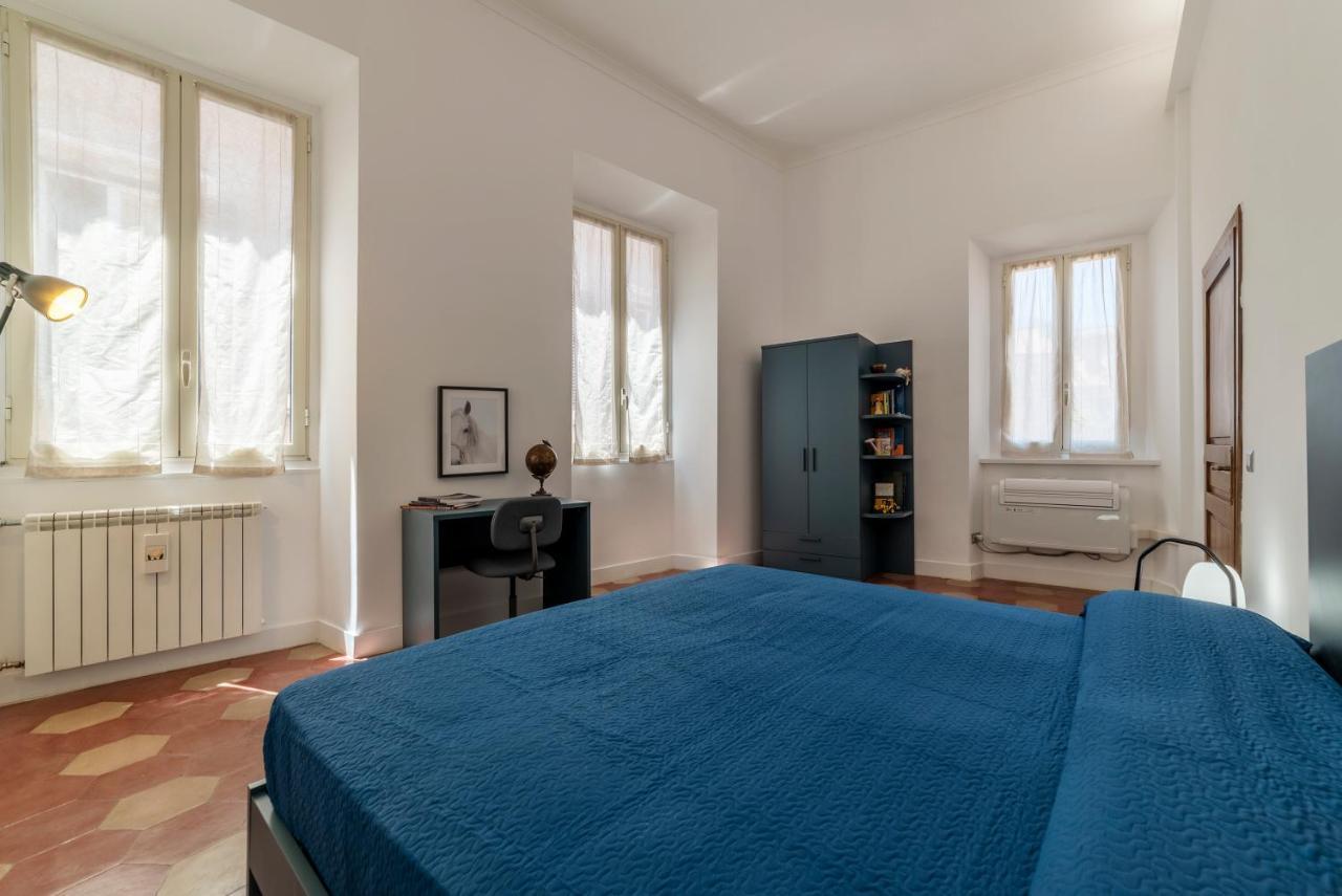 Largo Di Torre Argentina Apartment Rom