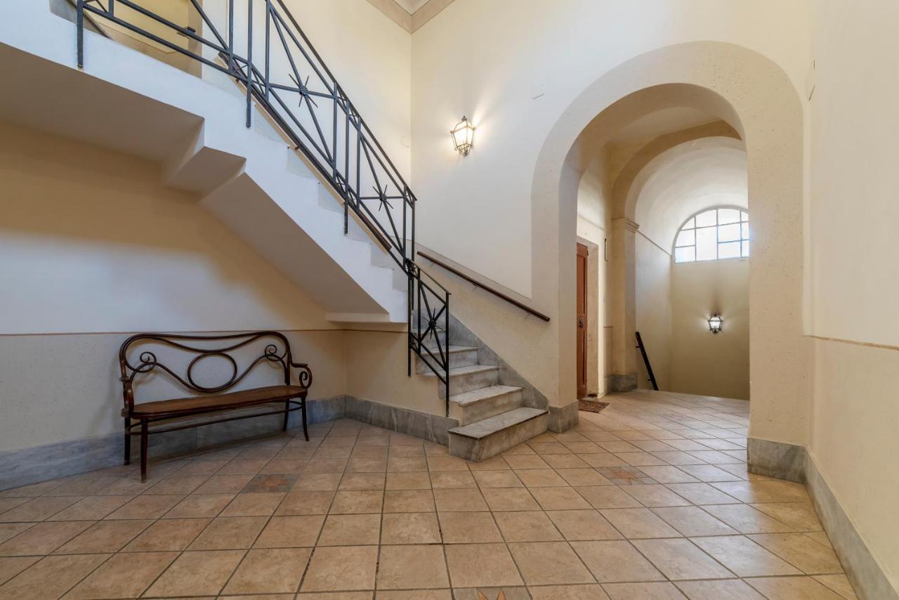 Largo Di Torre Argentina Apartment Rom